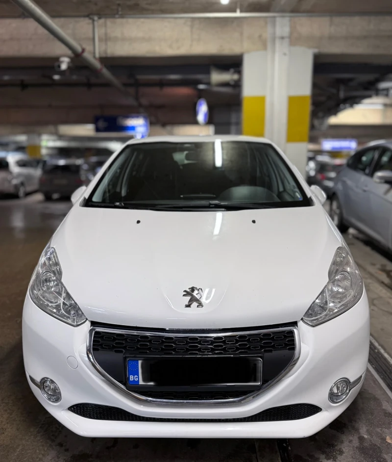 Peugeot 208, снимка 2 - Автомобили и джипове - 52675525