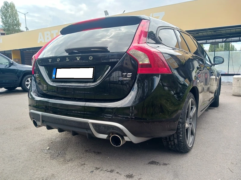 Volvo V60 Т5, снимка 7 - Автомобили и джипове - 53049308