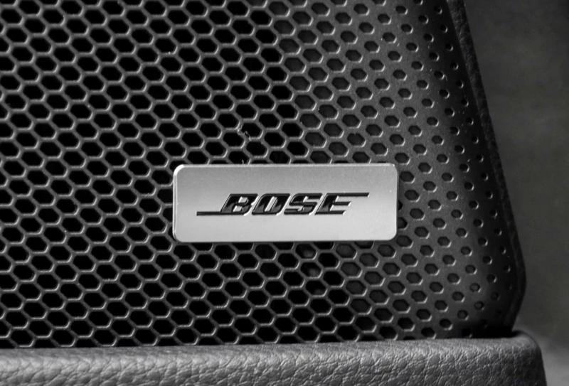 Porsche Panamera 4 E-HYBRID/FACELIFT/SPORT CHRONO/BOSE/MATRIX/360/, снимка 8 - Автомобили и джипове - 53108879