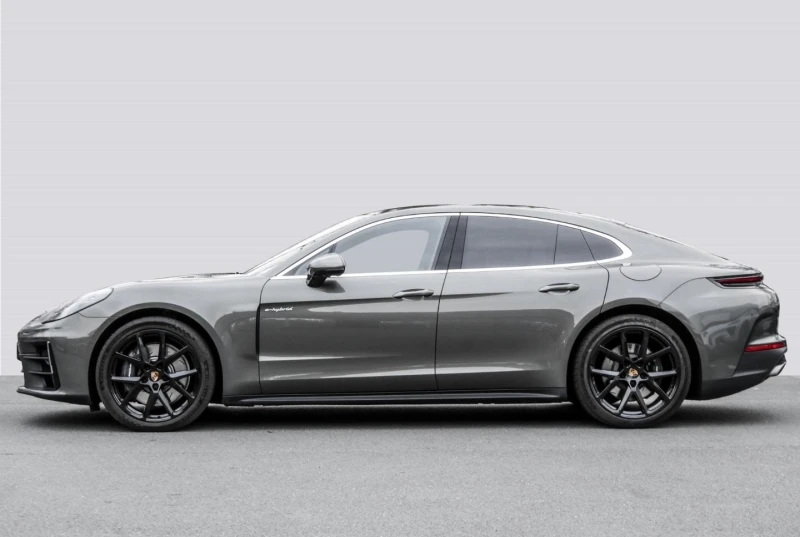 Porsche Panamera 4 E-HYBRID/FACELIFT/SPORT CHRONO/BOSE/MATRIX/360/, снимка 5 - Автомобили и джипове - 53108879
