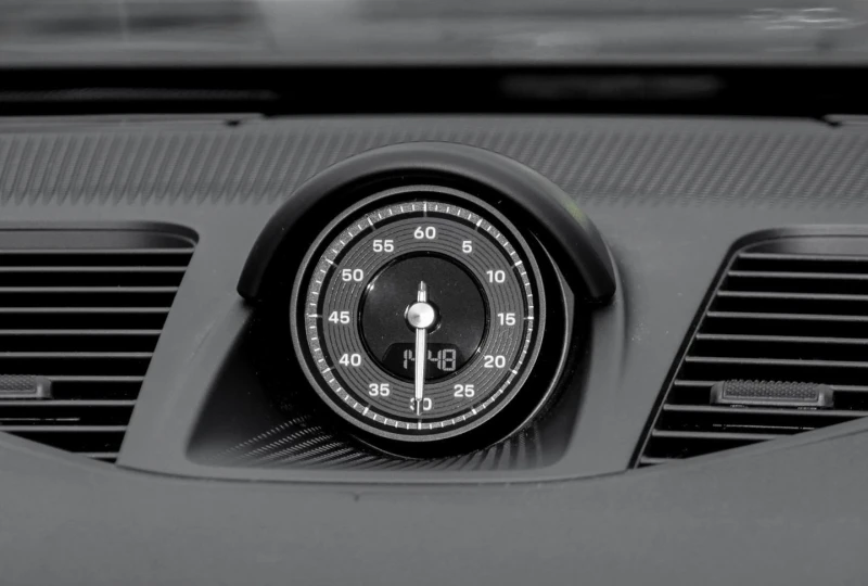 Porsche Panamera 4 E-HYBRID/FACELIFT/SPORT CHRONO/BOSE/MATRIX/360/, снимка 12 - Автомобили и джипове - 53108879