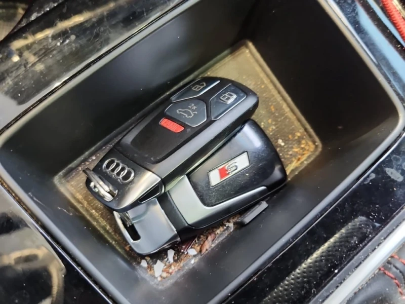 Audi S5 * PROGRESSIV * CARFAX * БЕЗ ПЪРВОНАЧАЛНА ВНОСКА, снимка 8 - Автомобили и джипове - 53152090