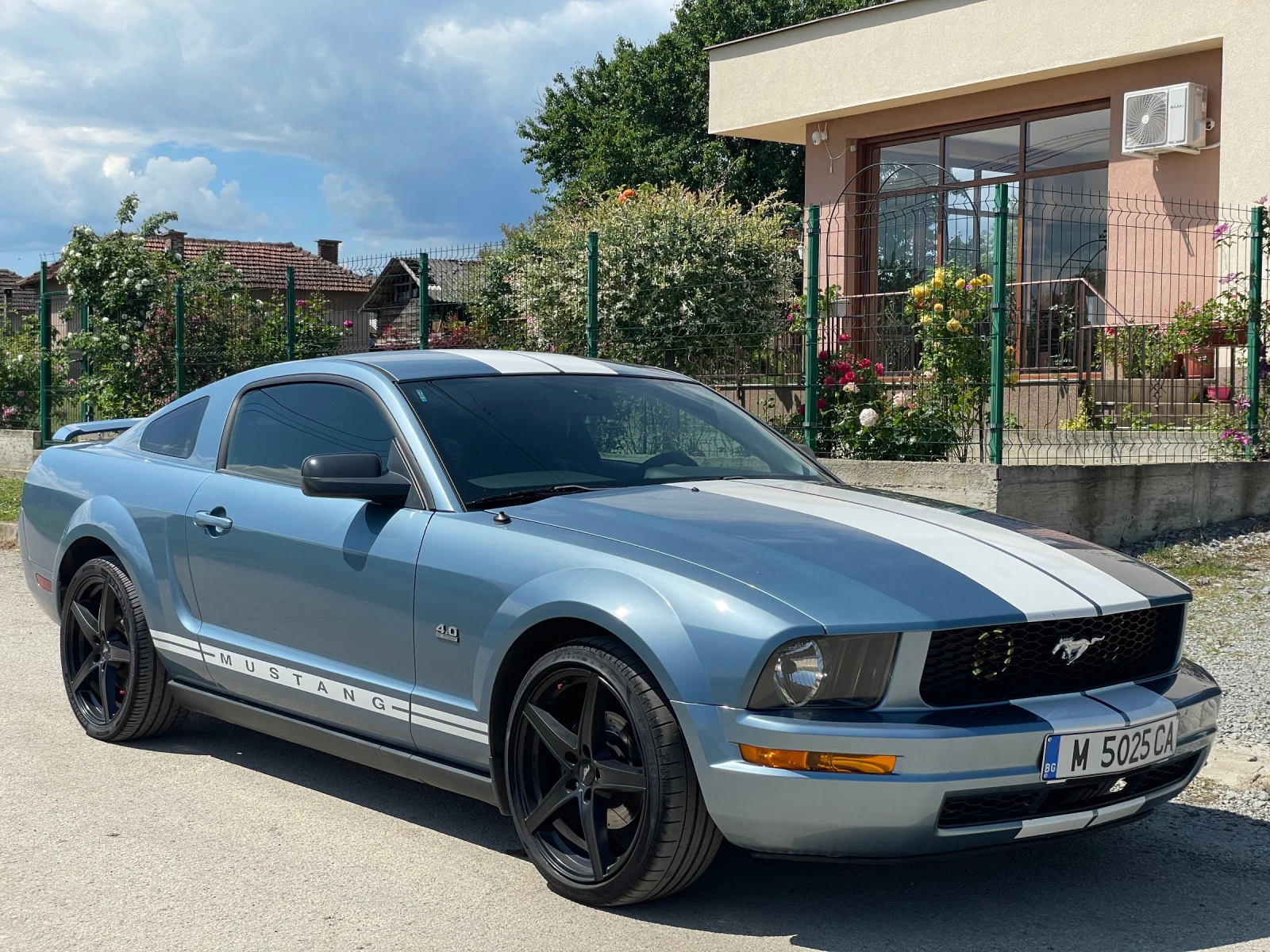 Ford Mustang 4.0i - изображение 2