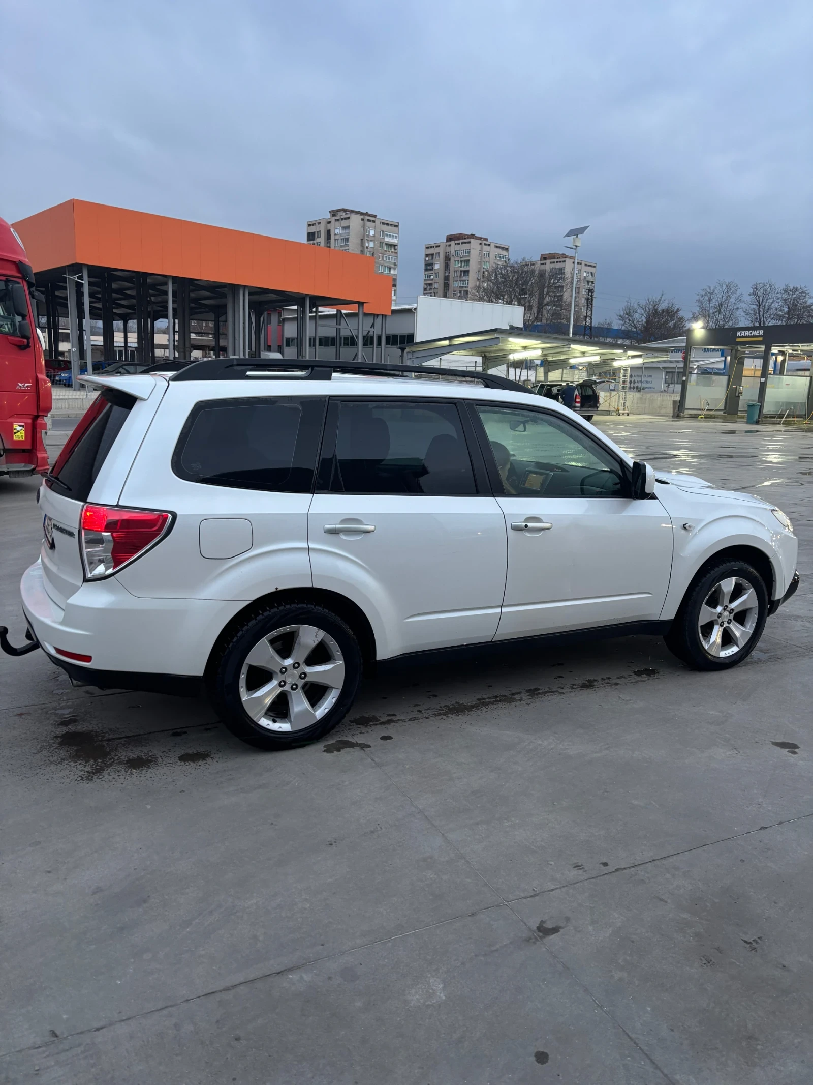 Subaru Forester 2.5 - изображение 3