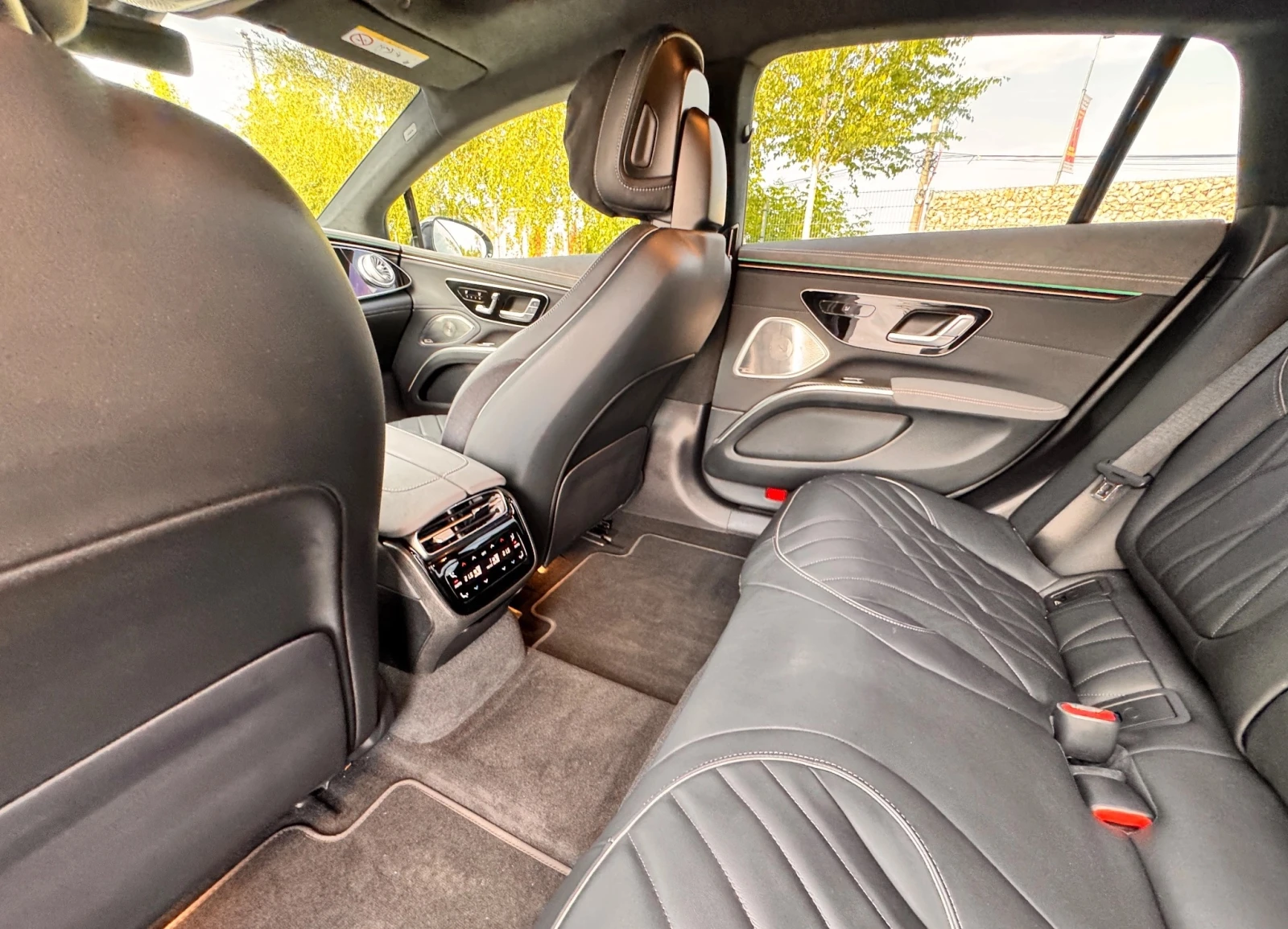 Mercedes-Benz EQS 580 4Matic AMG-Line - изображение 8