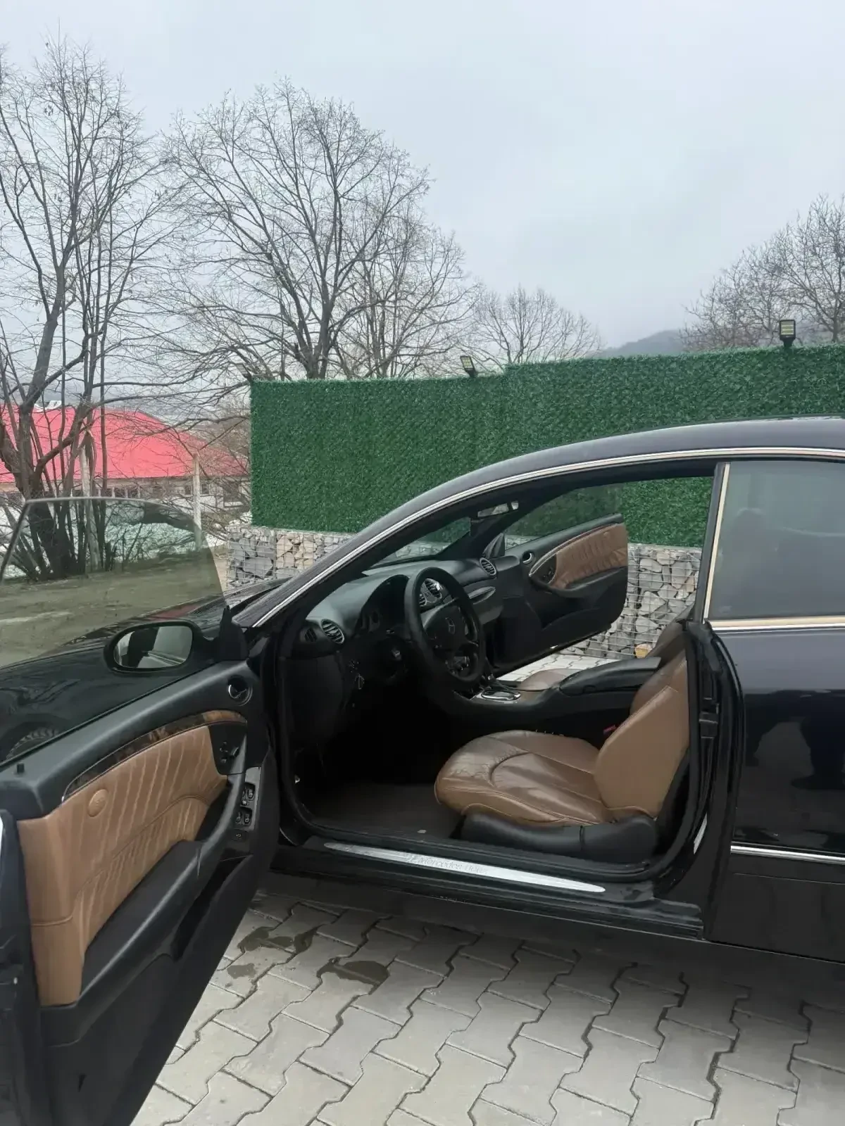 Mercedes-Benz CLK 220 - изображение 4