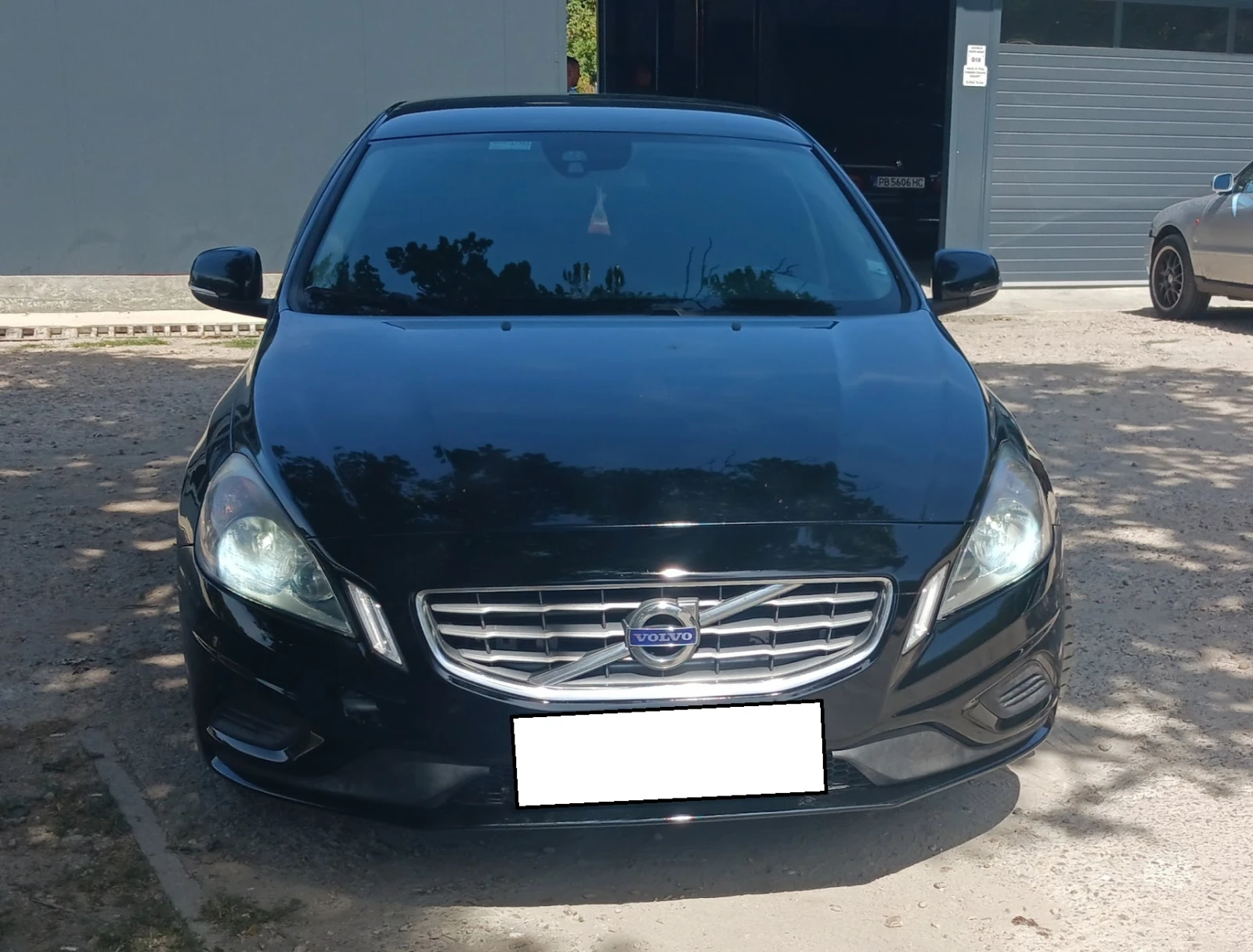 Volvo V60 Т5 - изображение 5