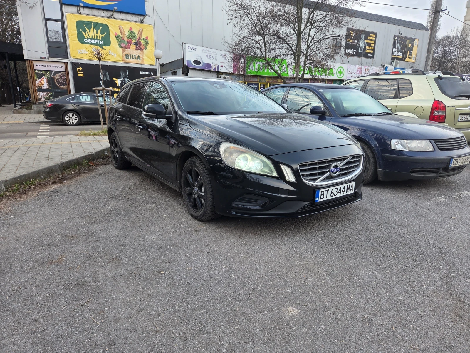 Volvo V60 Т5, снимка 15 - Автомобили и джипове - 53049308