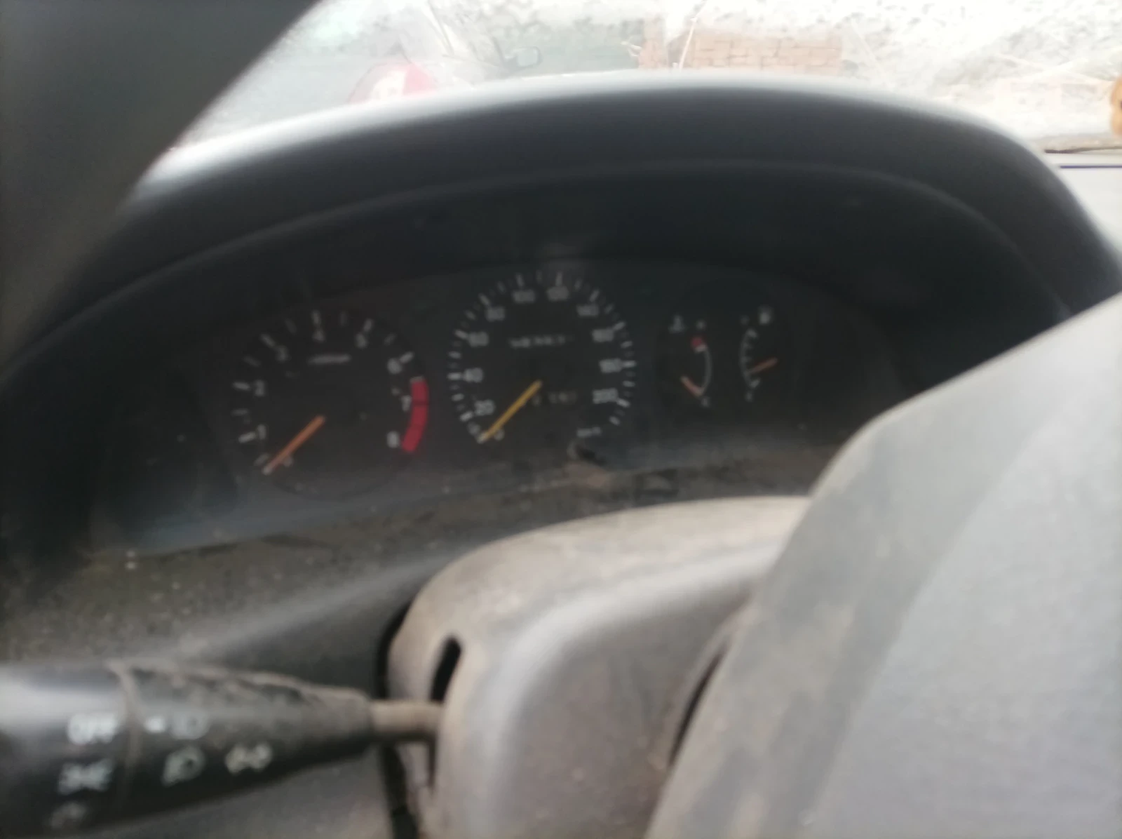 Suzuki Baleno 1.3 бензин. Хечбек  - изображение 9