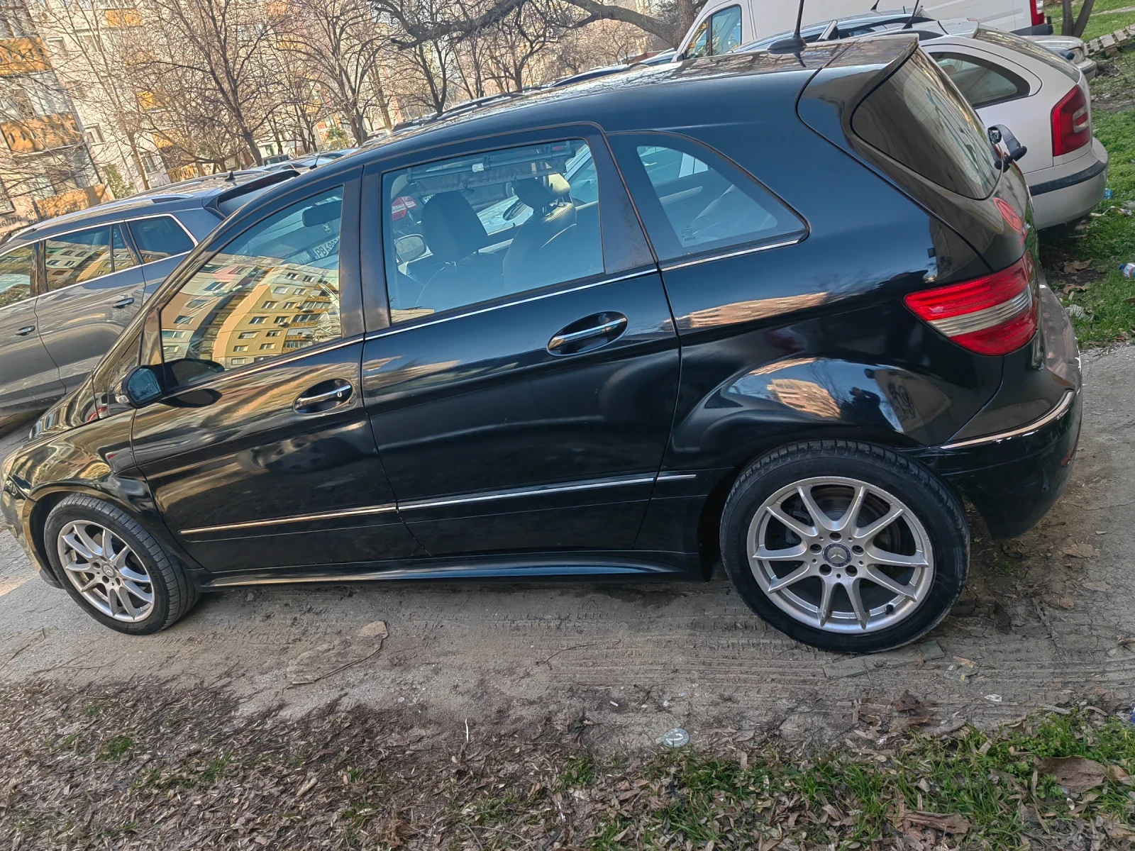 Mercedes-Benz B 200, снимка 7 - Автомобили и джипове - 53687983