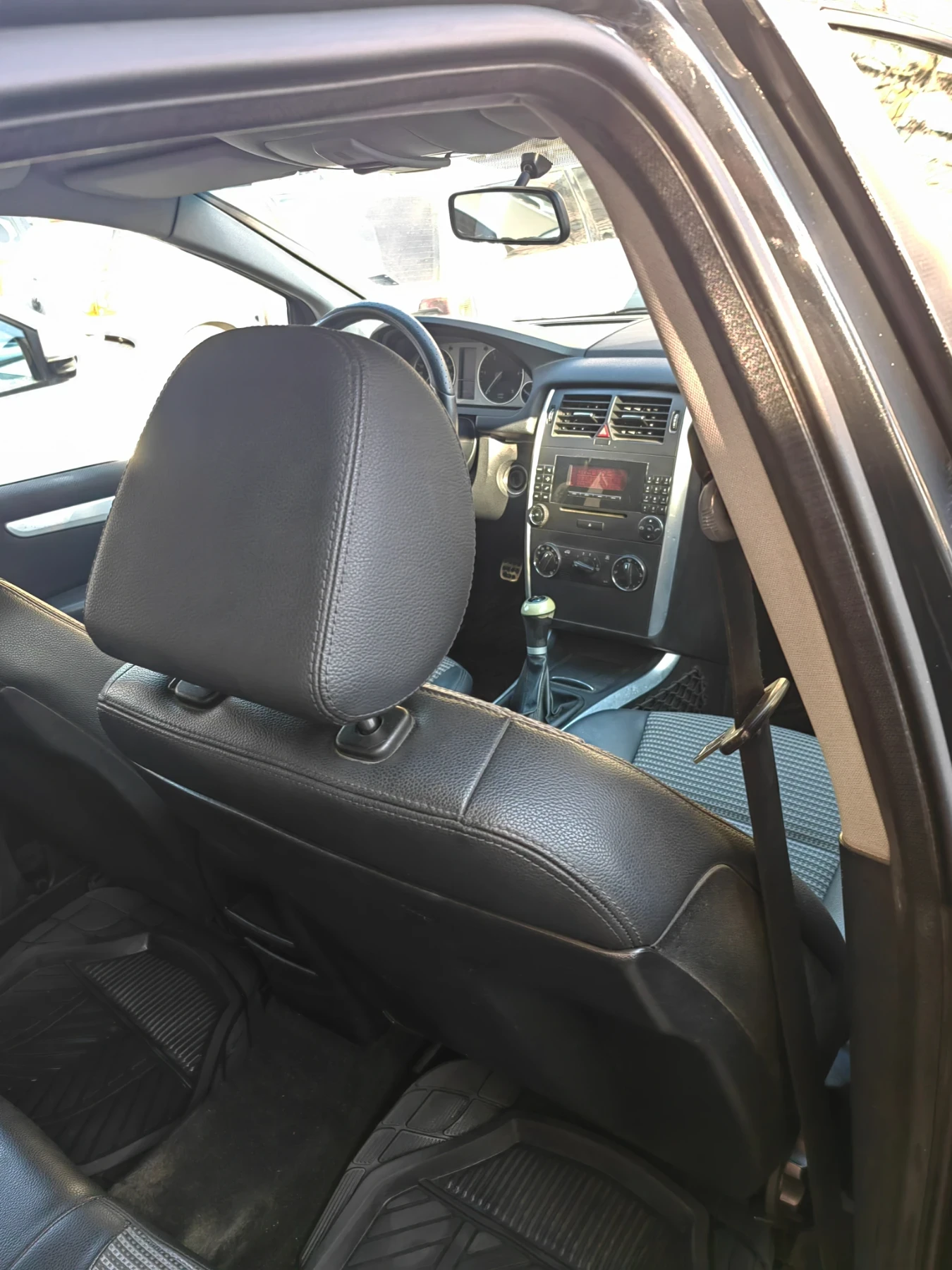 Mercedes-Benz B 200, снимка 17 - Автомобили и джипове - 53687983