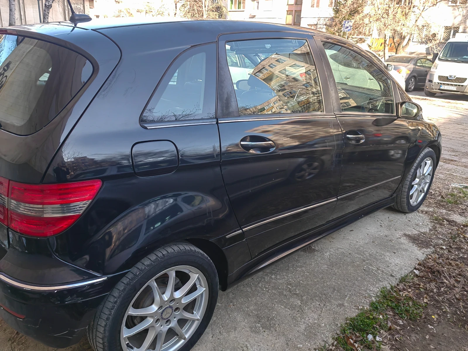 Mercedes-Benz B 200, снимка 3 - Автомобили и джипове - 53687983