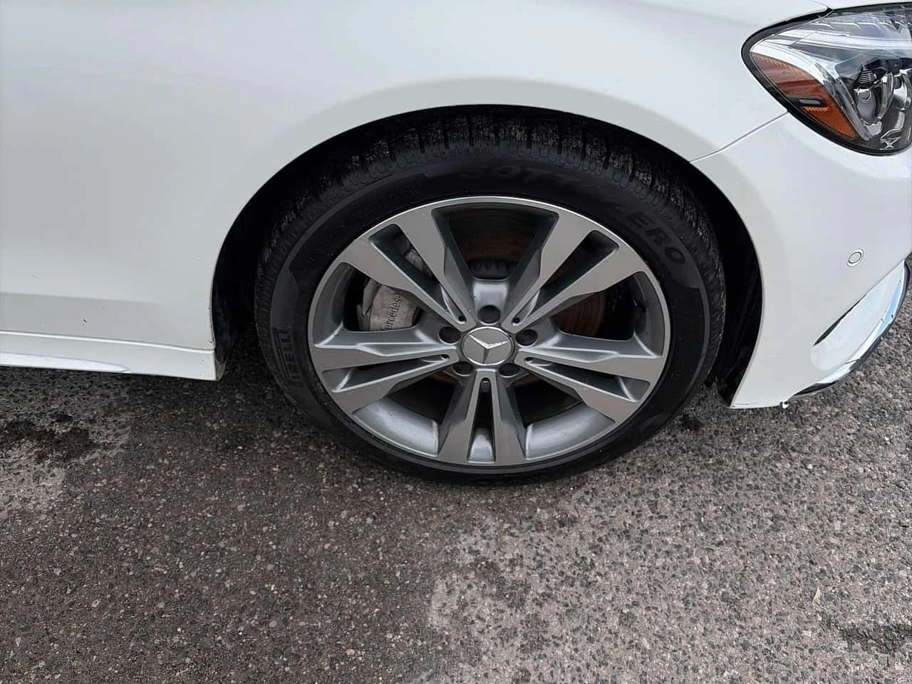 Mercedes-Benz C 400 * BURMESTER* ПОДГРЕВ* PANO* KEYLESS* , снимка 7 - Автомобили и джипове - 54096173