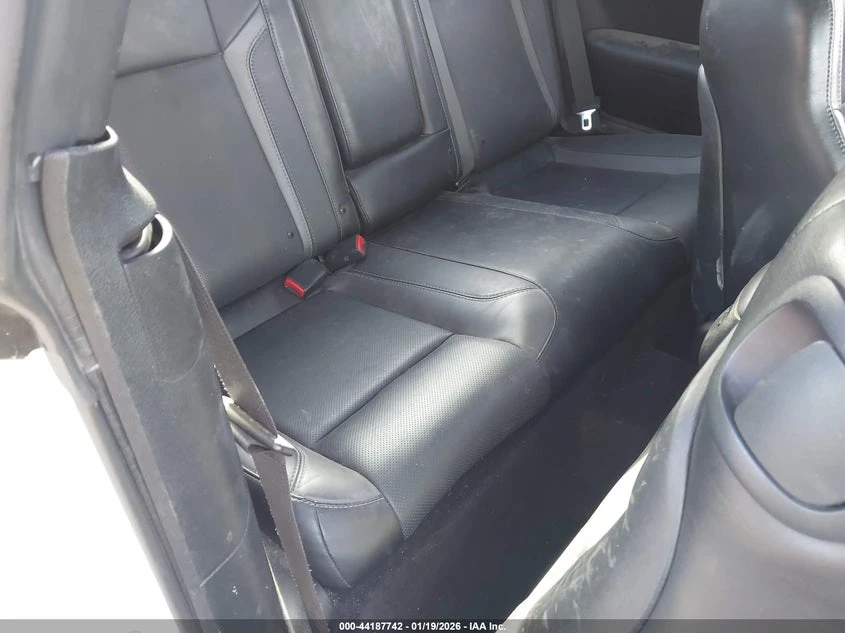 Dodge Challenger 3.6l Sxt Plus, снимка 8 - Автомобили и джипове - 54141673