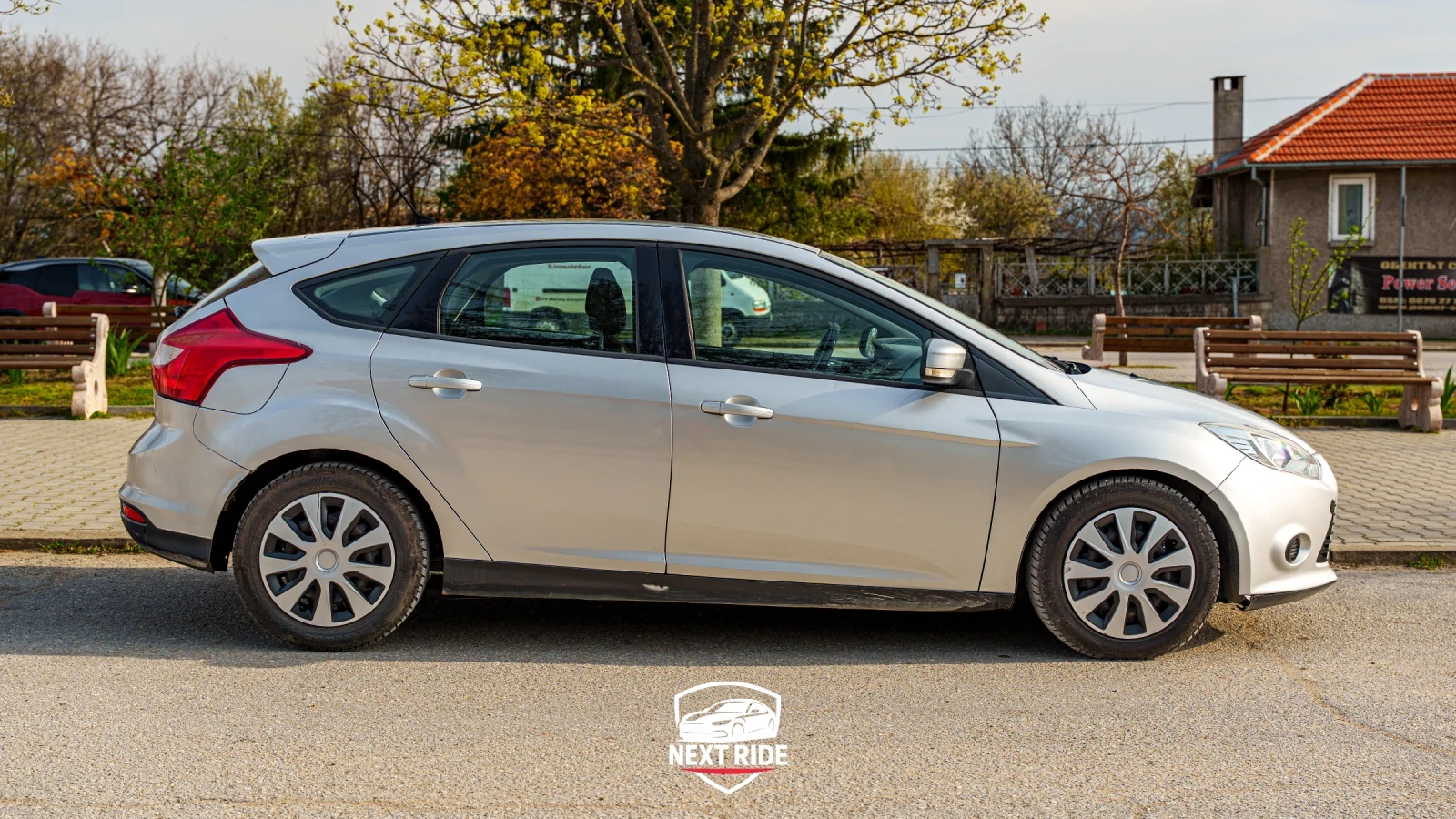 Ford Focus 1.6 TDCI 115 к.с. ВСИЧКО ПЛАТЕНО , снимка 3 - Автомобили и джипове - 54236057