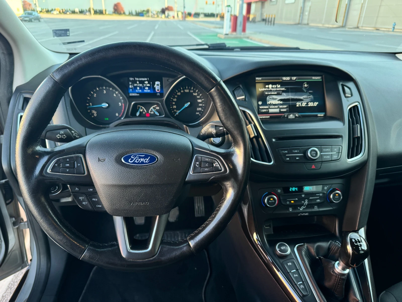 Ford Focus 1.5 TDCI, снимка 8 - Автомобили и джипове - 54322540