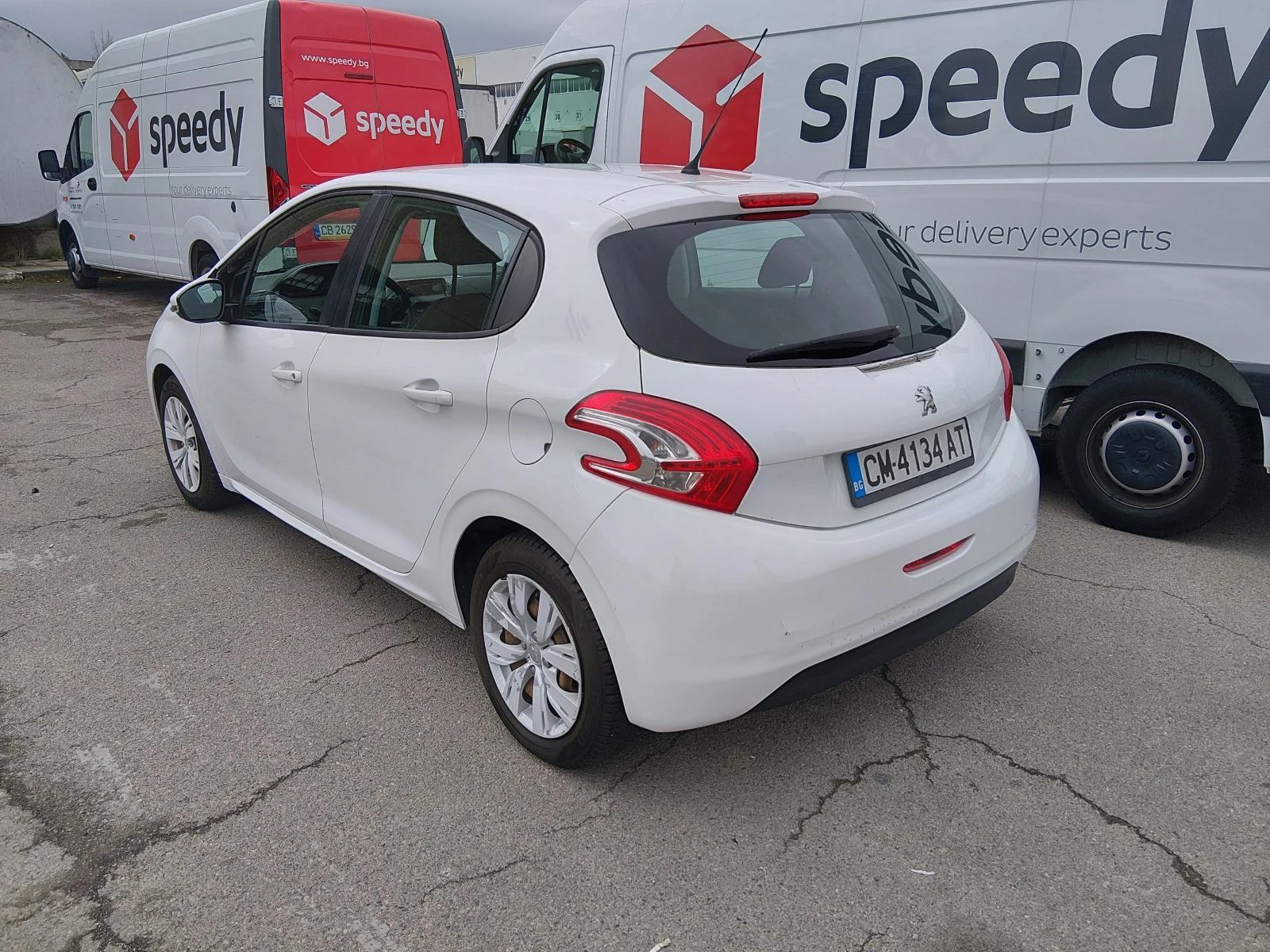 Peugeot 208 | Mobile.bg � ����������� 1