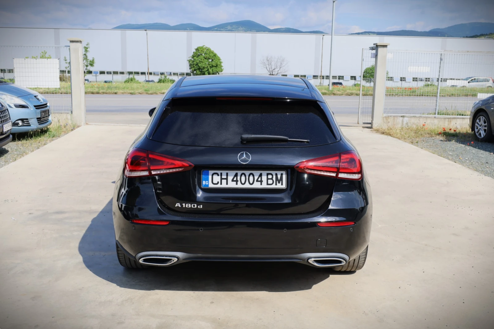 Mercedes-Benz A 180 1.5 D, снимка 2 - Автомобили и джипове - 54751362