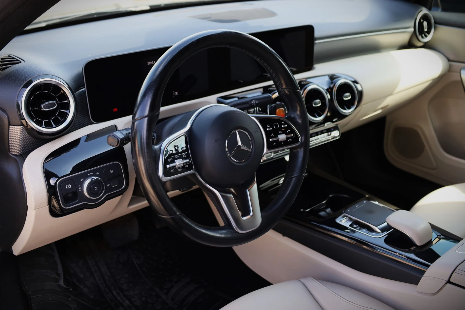 Mercedes-Benz A 180 1.5 D, снимка 8 - Автомобили и джипове - 54751362