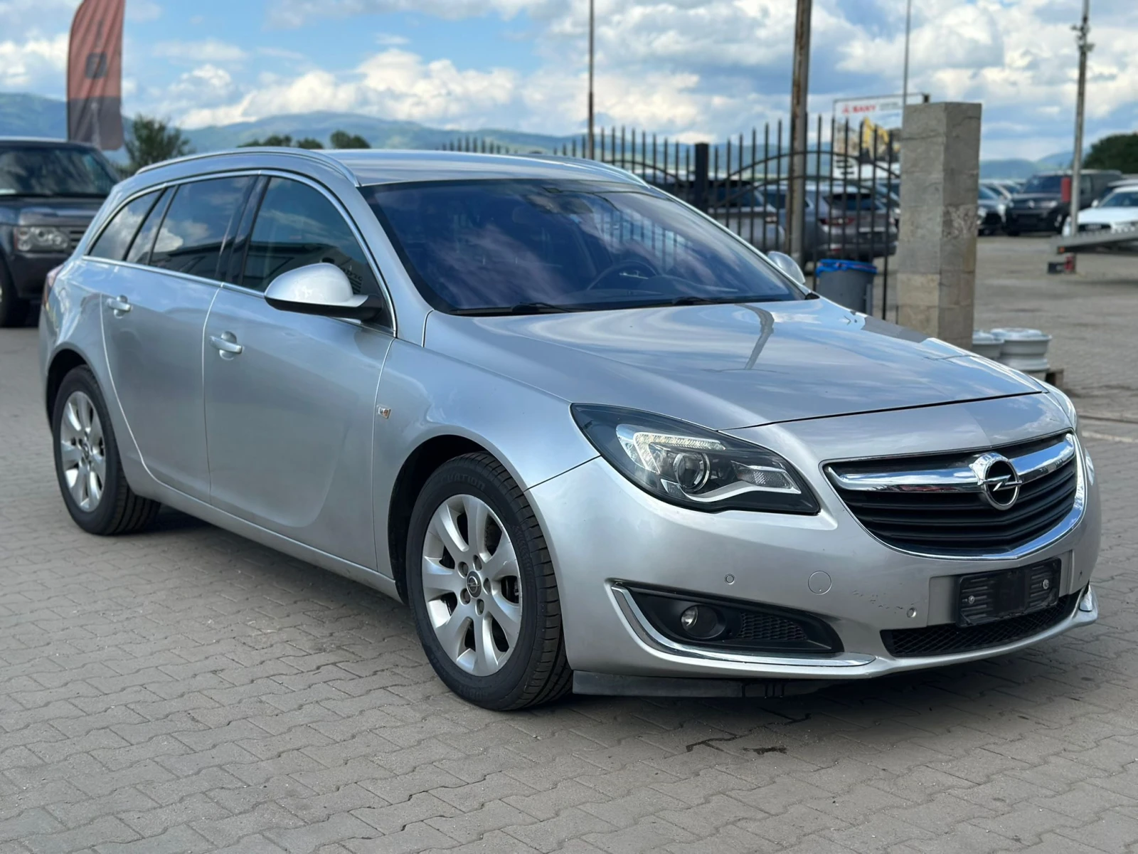 Opel Insignia / SPORTS TOURER / EURO 6 / TOP /, снимка 7 - Автомобили и джипове - 54761230