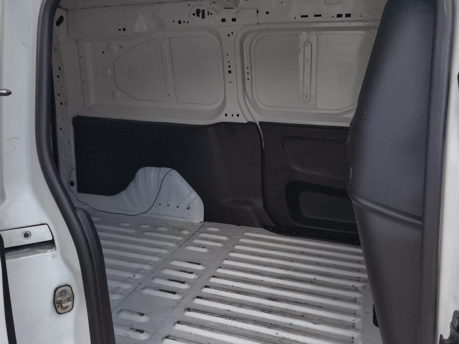 Citroen Berlingo  VAN XL 950 Control 1.5 BlueHDI 102  E6//2003R04, снимка 12 - Автомобили и джипове - 55204638