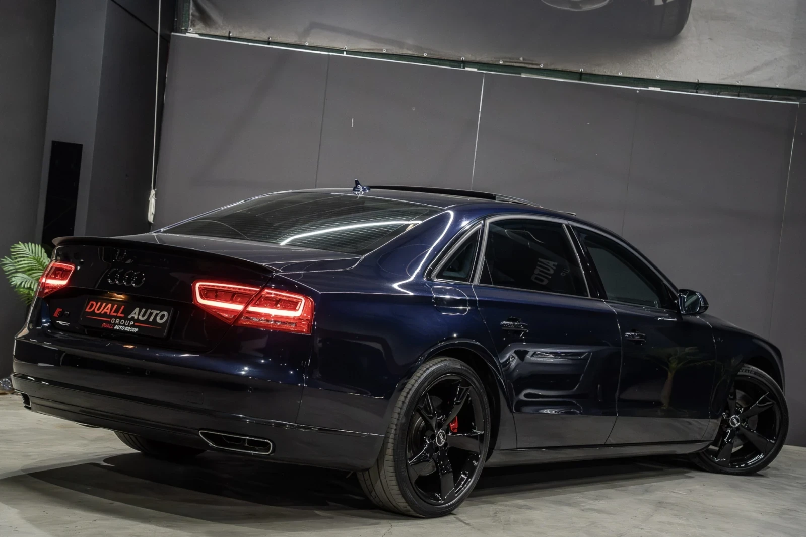 Audi A8 4.2FSI /NIGHT VISION/ 3xTV/ SOFT CLOSE/FULL LED/ B, снимка 5 - Автомобили и джипове - 55658665