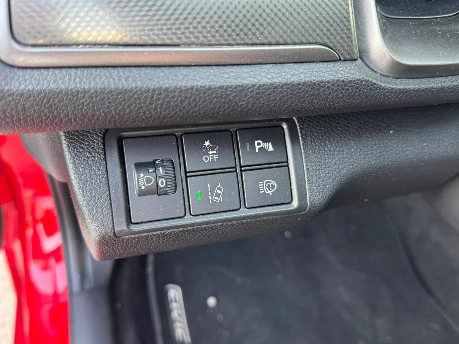 Honda Civic 1.6 I-Dtec/Автоматик/Камера/CarPlay, снимка 7 - Автомобили и джипове - 55666401