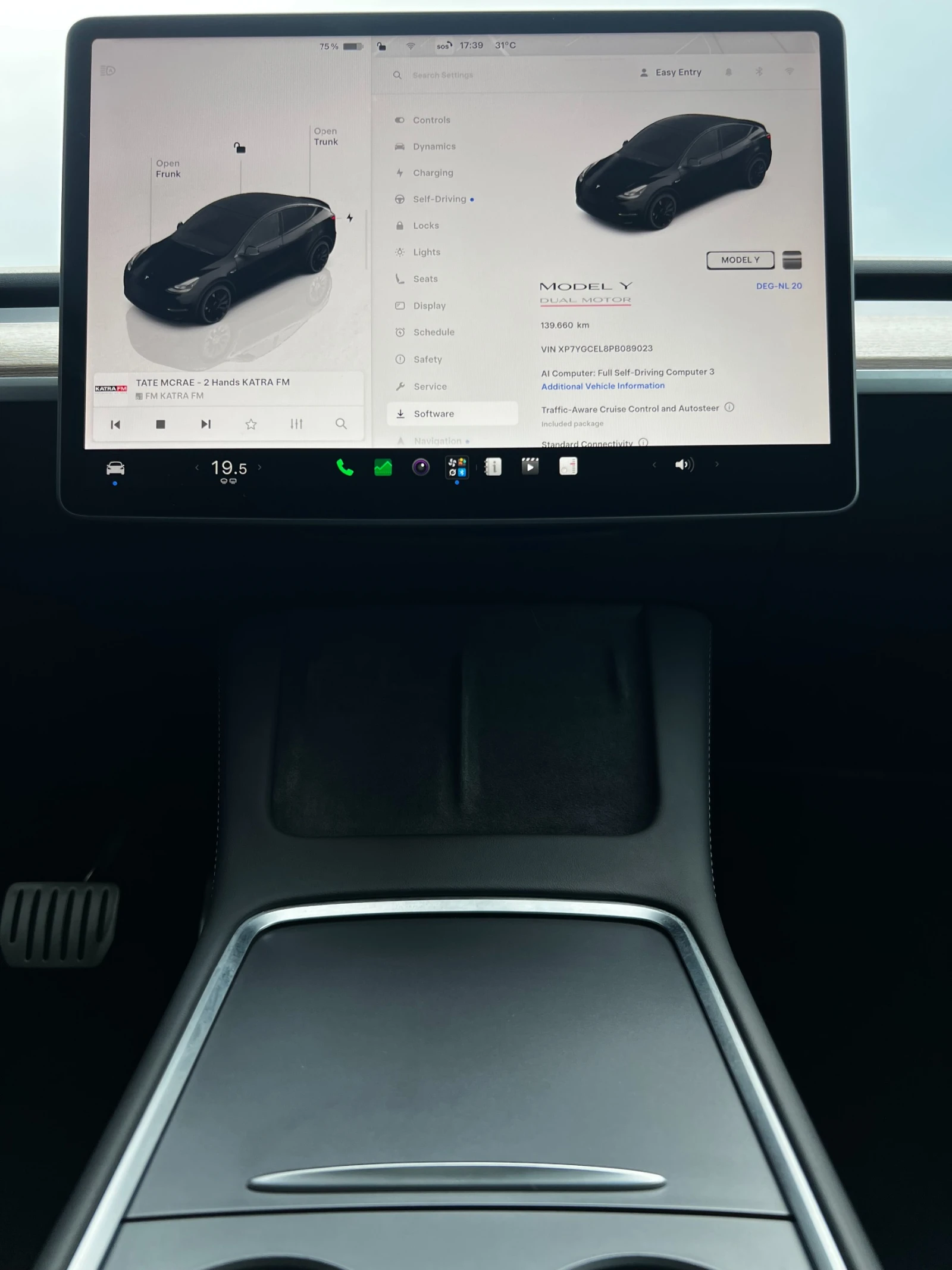 Tesla Model Y Performance, снимка 14 - Автомобили и джипове - 55803544