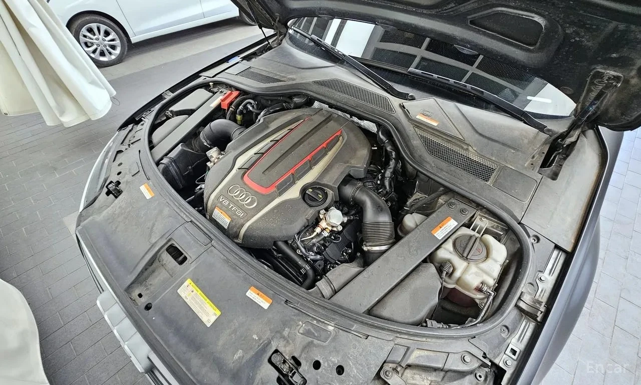 Audi S8 * 4.0 TFSI quattro * ЦЕНА ДО БГ, снимка 6 - Автомобили и джипове - 55823891