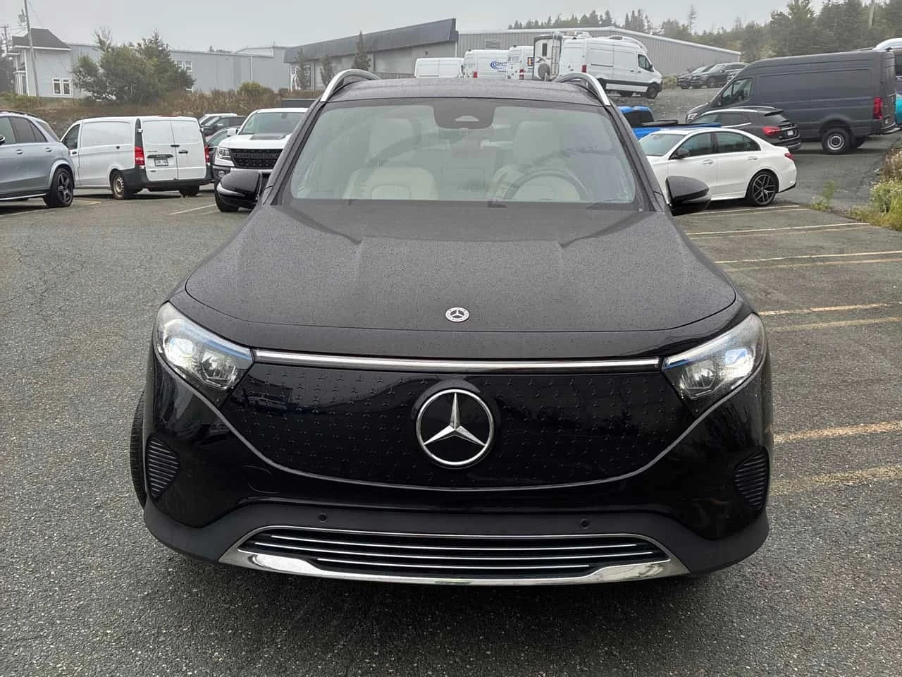 Mercedes-Benz EQB * 300 * АВТОКРЕДИТ БЕЗ ПЪРВОНАЧАЛНА ВНОСКА* , снимка 6 - Автомобили и джипове - 56205081