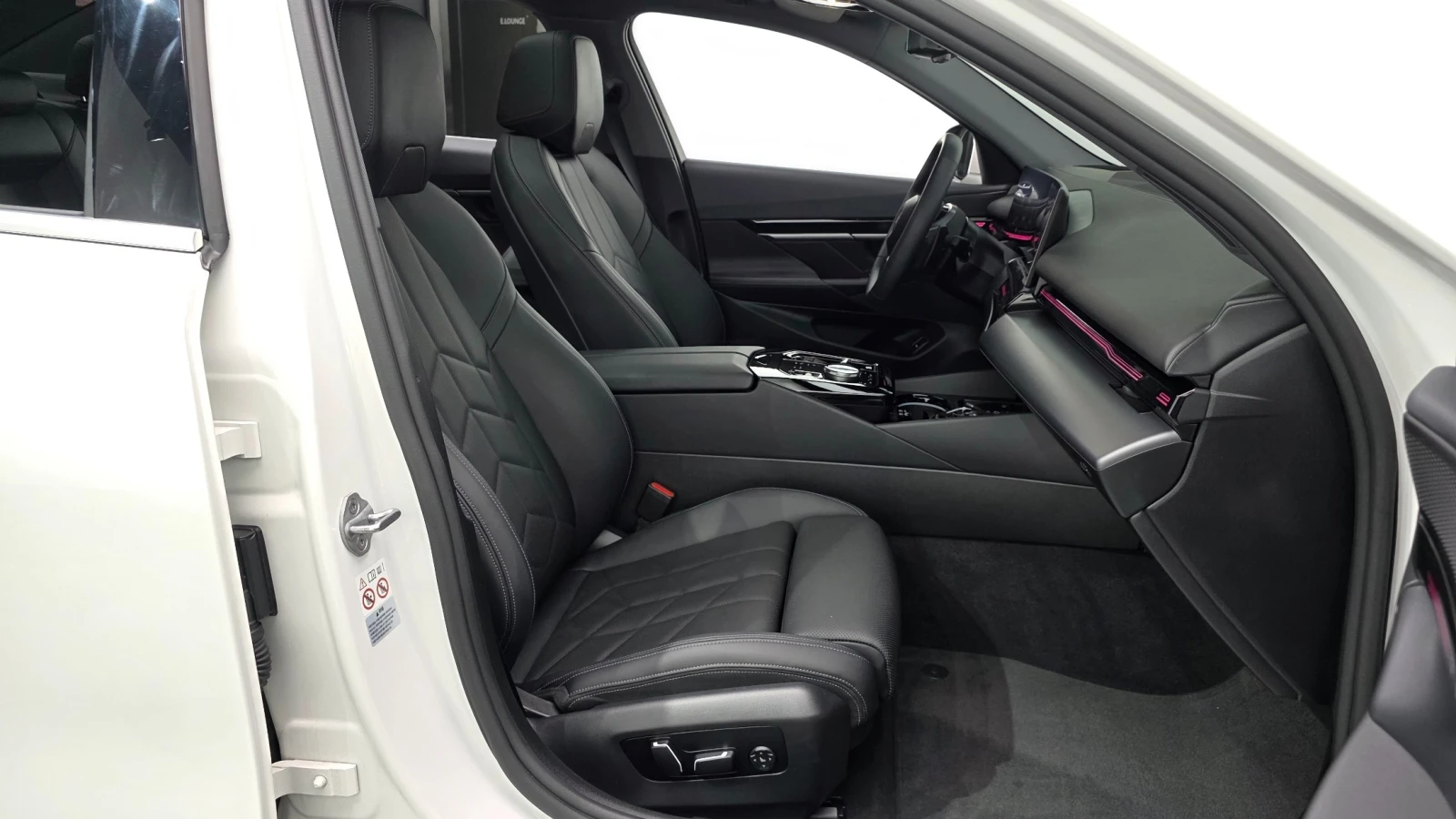 BMW 520 i * ����� * HUD * ���� * 360 | Mobile.bg � ����������� 9