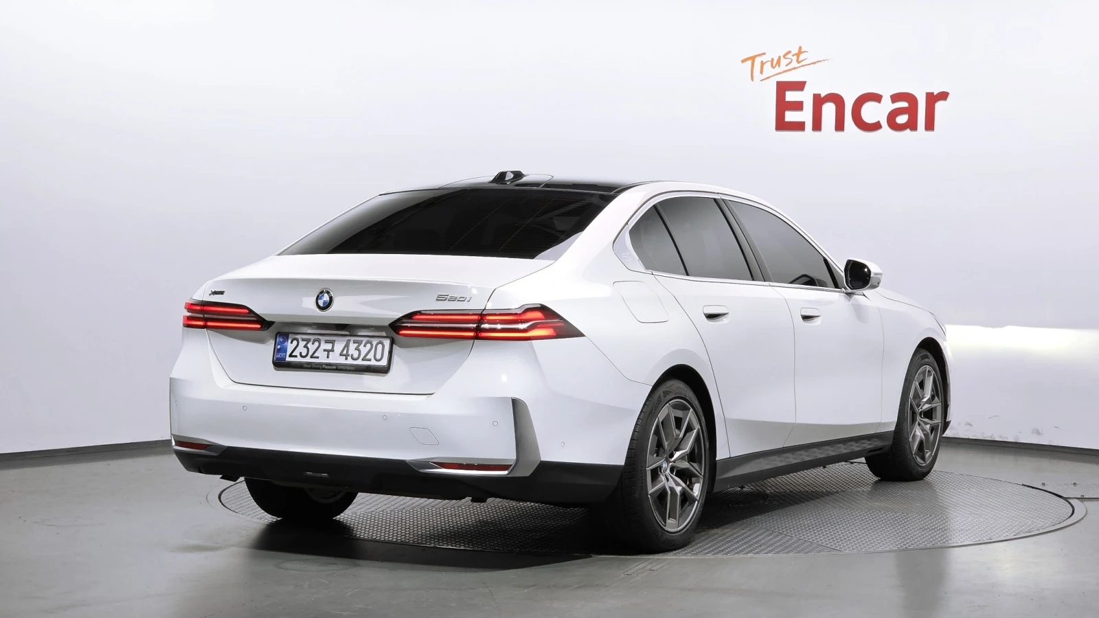 BMW 520 i * ����� * HUD * ���� * 360 | Mobile.bg � ����������� 3