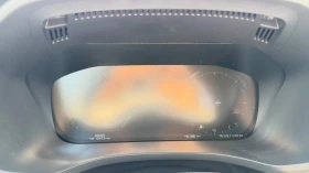 Volvo XC60 Momentum Pro, снимка 17