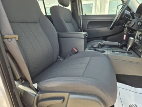 Jeep Cherokee 2.8CRDI-AUTOMATIC-4X4, снимка 12