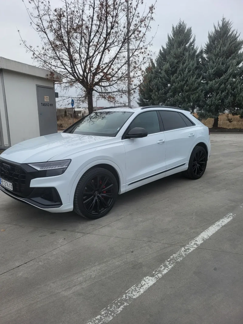 Audi SQ8 4.0 TFSI, снимка 2 - Автомобили и джипове - 48340226