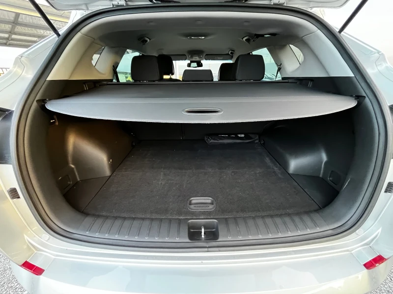 Hyundai Tucson 1.7Crdi / Xpossible / 135.000km, снимка 14 - Автомобили и джипове - 52695223