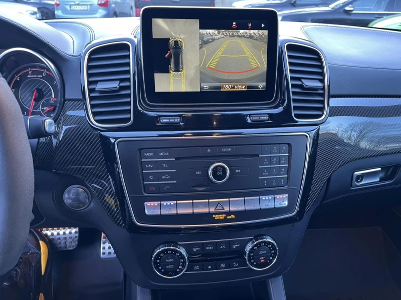 Mercedes-Benz GLE 63 S AMG 360/Harman Kardon/Pano/Готов Лизинг, снимка 14 - Автомобили и джипове - 52885392