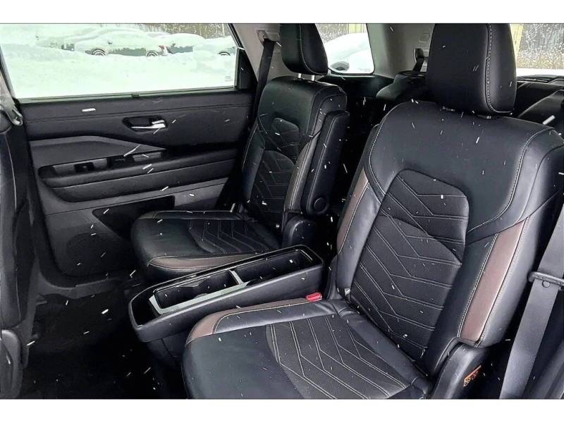 Nissan Pathfinder  PLATINUM CARFAX * * АВТО КРЕДИТ * * , снимка 11 - Автомобили и джипове - 53330715