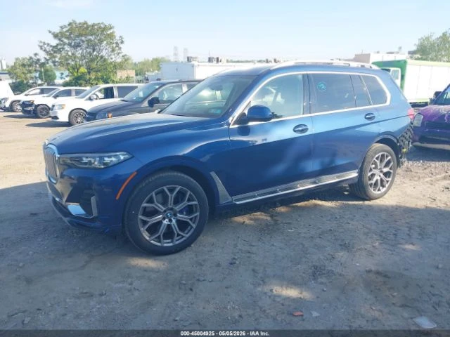 BMW X7 XDRIVE40I| DISTRONIC| HUD| HARMAN| ВАКУУМ| ОБДУХ| , снимка 2 - Автомобили и джипове - 54700581