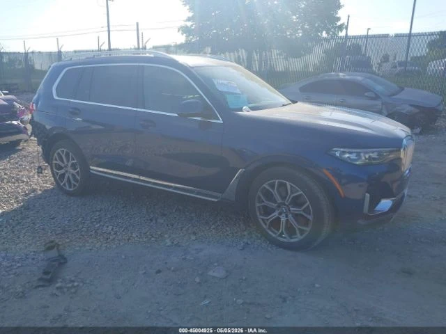 BMW X7 XDRIVE40I| DISTRONIC| HUD| HARMAN| ВАКУУМ| ОБДУХ| , снимка 3 - Автомобили и джипове - 54700581