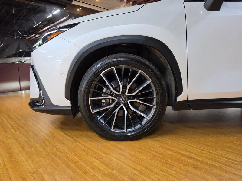 Lexus NX Luxury| 239�.�.| ���.��������� | Mobile.bg � ����������� 5