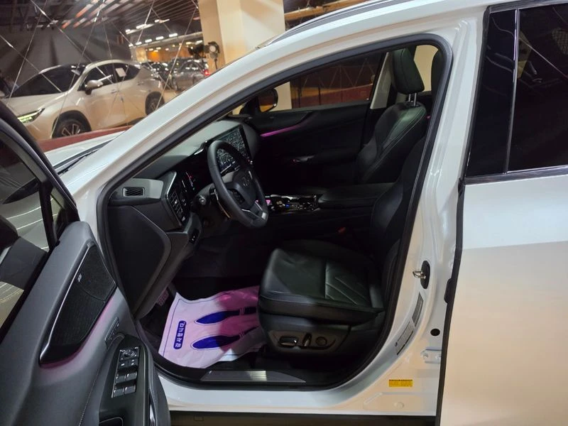 Lexus NX Luxury| 239�.�.| ���.��������� | Mobile.bg � ����������� 7