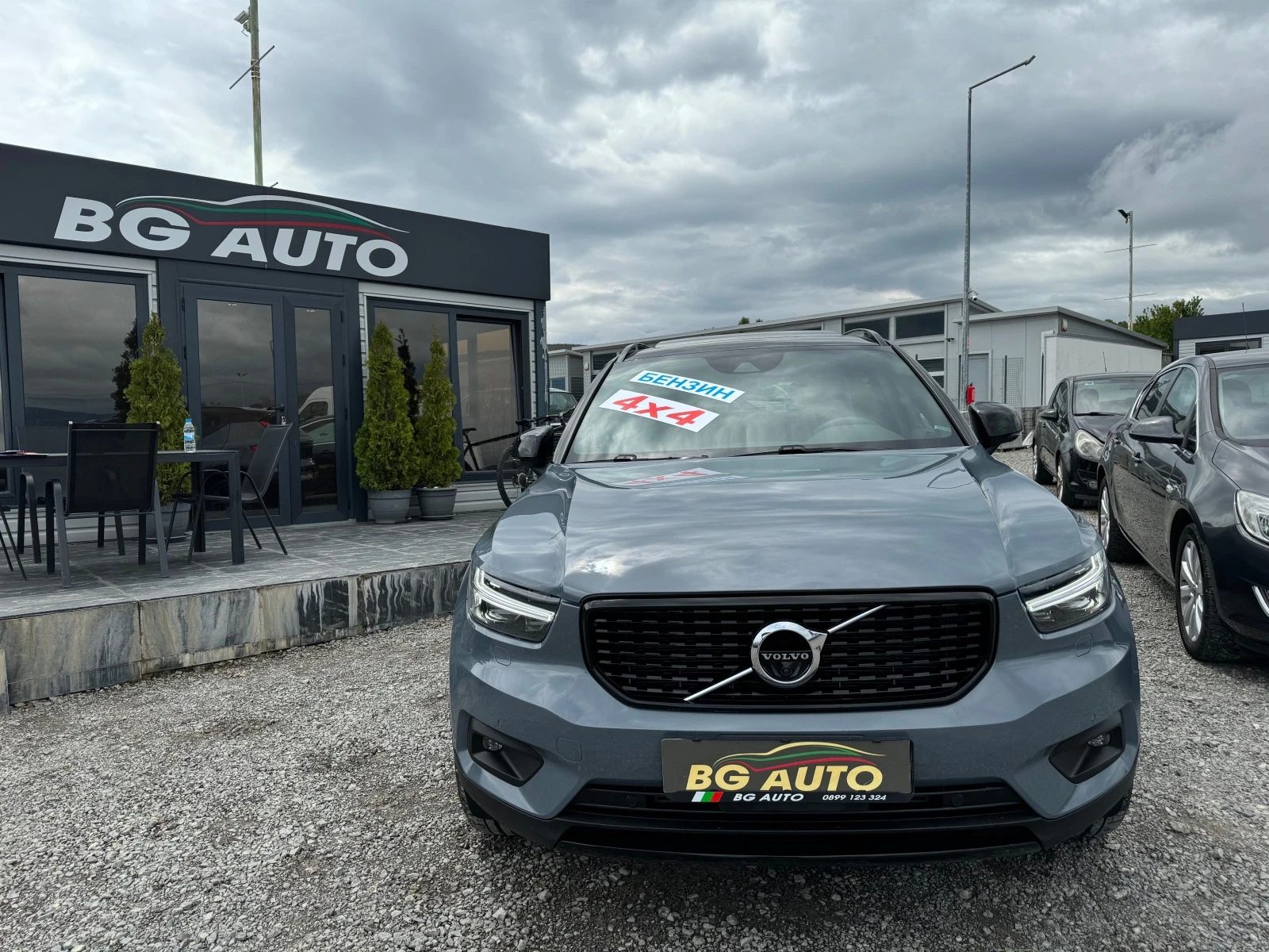 Volvo XC40 * ЛИЗИНГ* УНИКАТ* 4x4* R DESIGN* ПАНОРАМА* ПОДГРЕВ - изображение 2