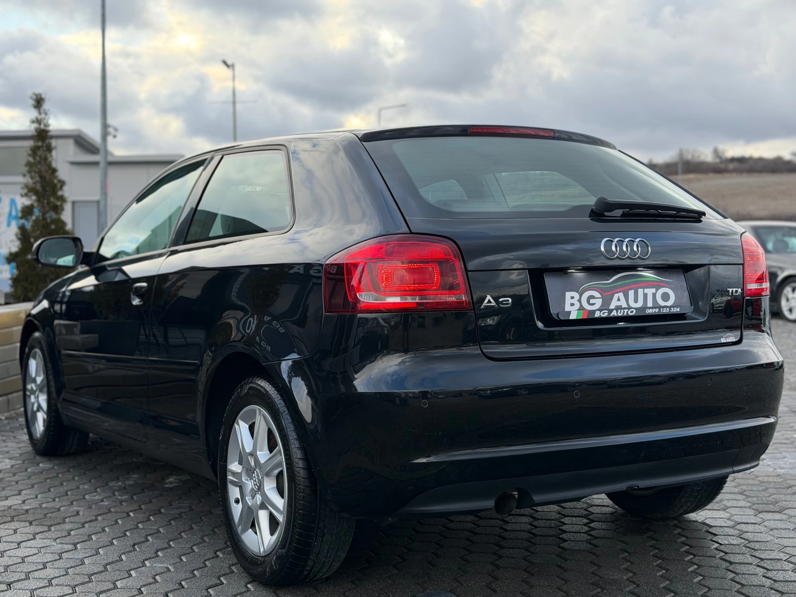 Audi A3 * 1.6-90* LED* FACELIFT* EURO 5* АВТОПИЛОТ* ИТАЛИЯ - изображение 6