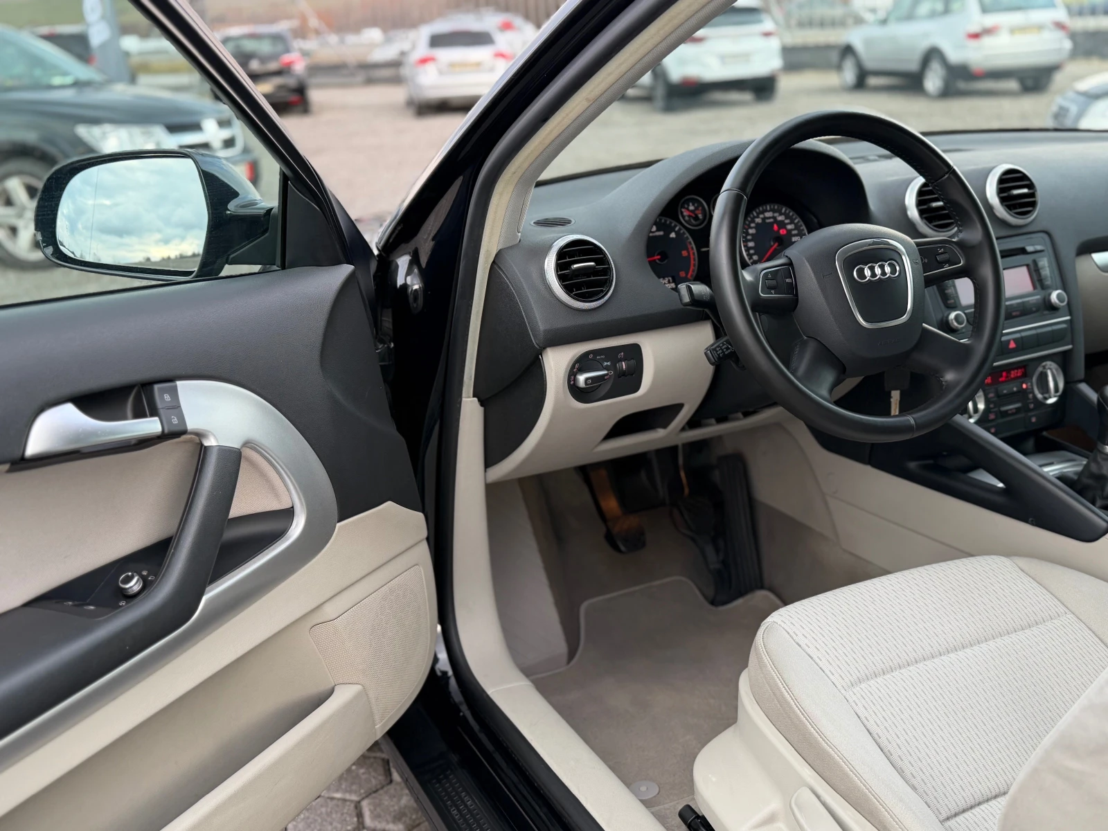 Audi A3 * 1.6-90* LED* FACELIFT* EURO 5* ���������* ������ | Mobile.bg � ����������� 13
