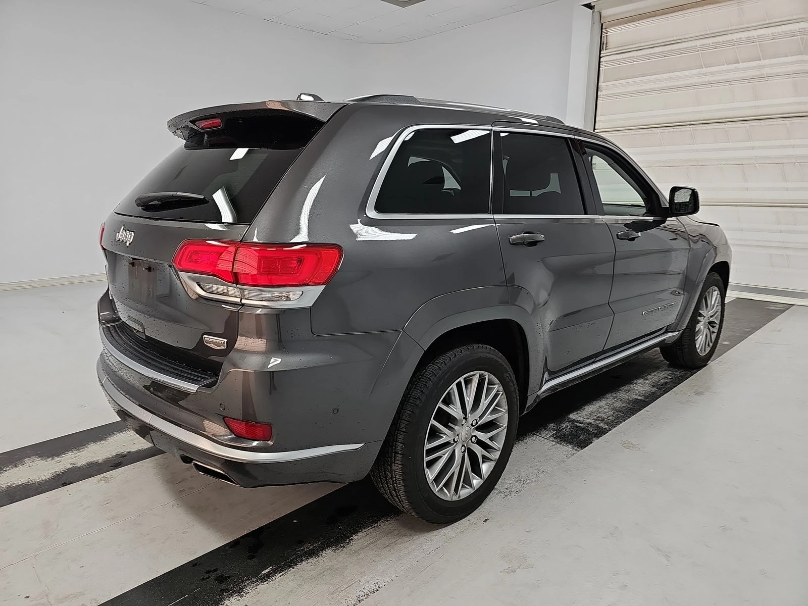 Jeep Grand cherokee ТОП СЪСТОЯНИЕ* SUMMIT* FULL* 5.7 HEMI* 8ZF* 4Х4*  - изображение 9