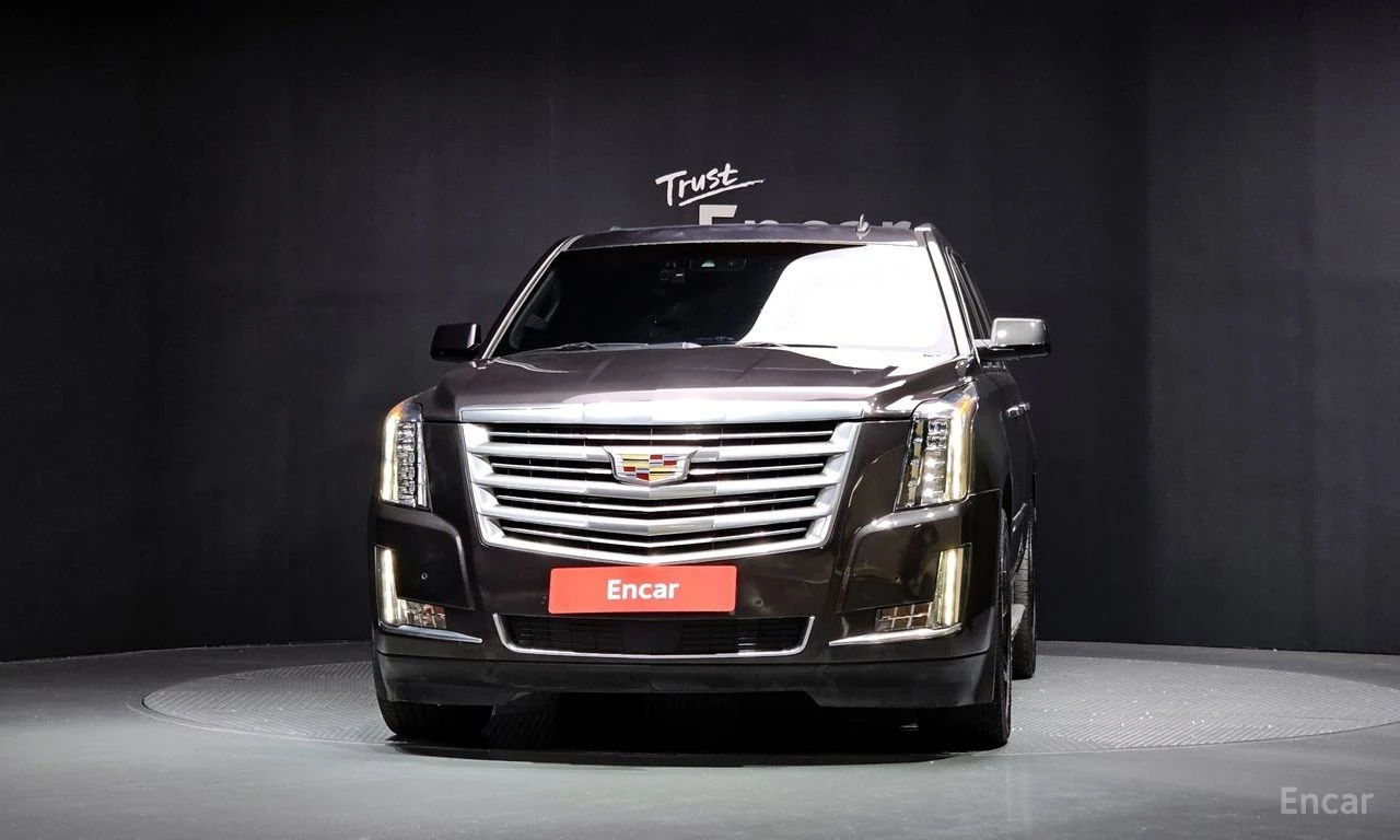 Cadillac Escalade 6.2* V8* ПОДГРЕВ* ОБДУХВАНЕ* МАСАЖ* КЕЙЛЕС* КАМЕРА, снимка 3 - Автомобили и джипове - 54571984