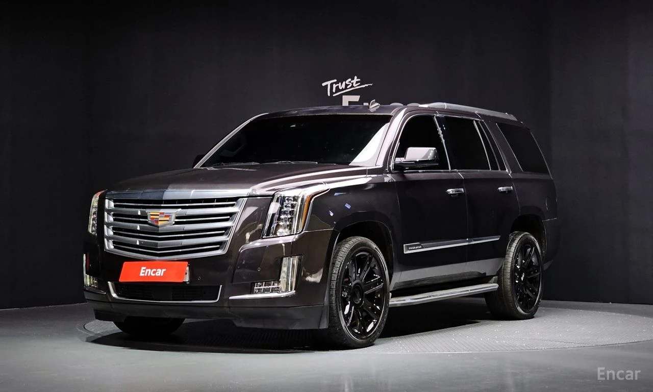 Cadillac Escalade 6.2* V8* ПОДГРЕВ* ОБДУХВАНЕ* МАСАЖ* КЕЙЛЕС* КАМЕРА