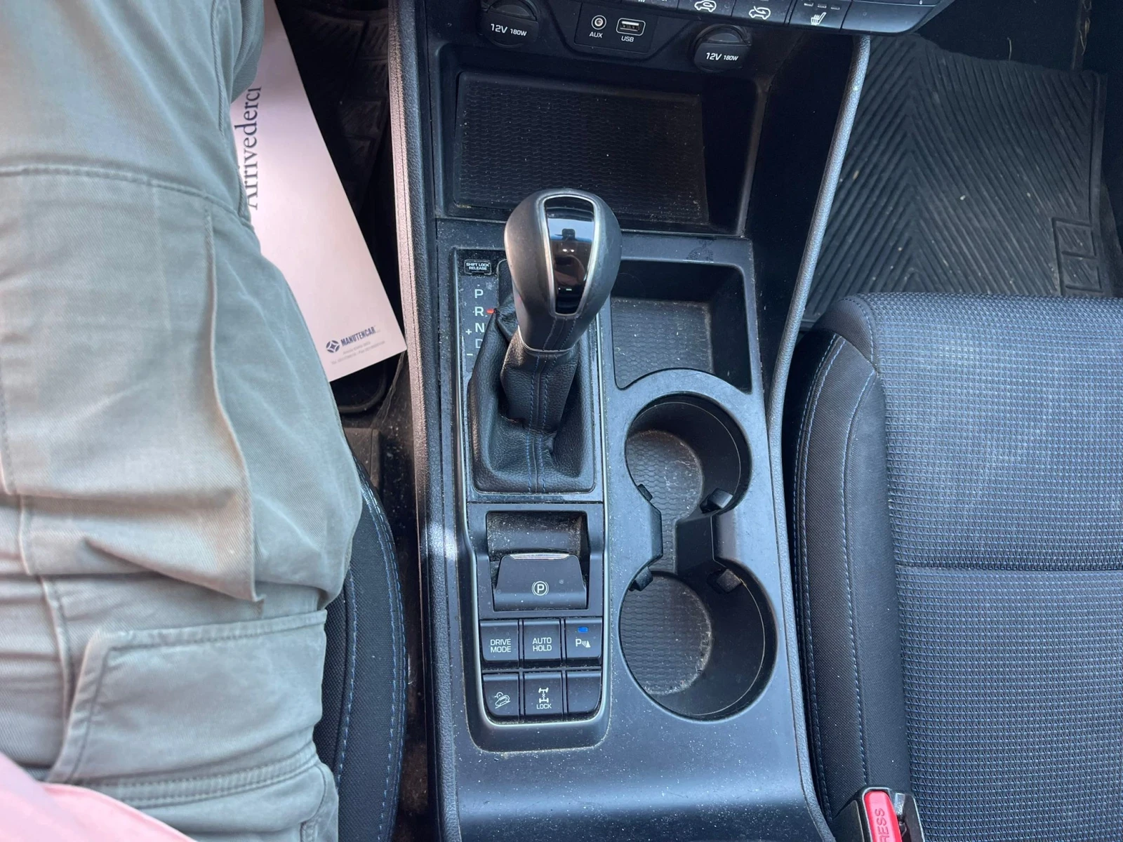 Hyundai Tucson 4x4, снимка 10 - Автомобили и джипове - 54608071