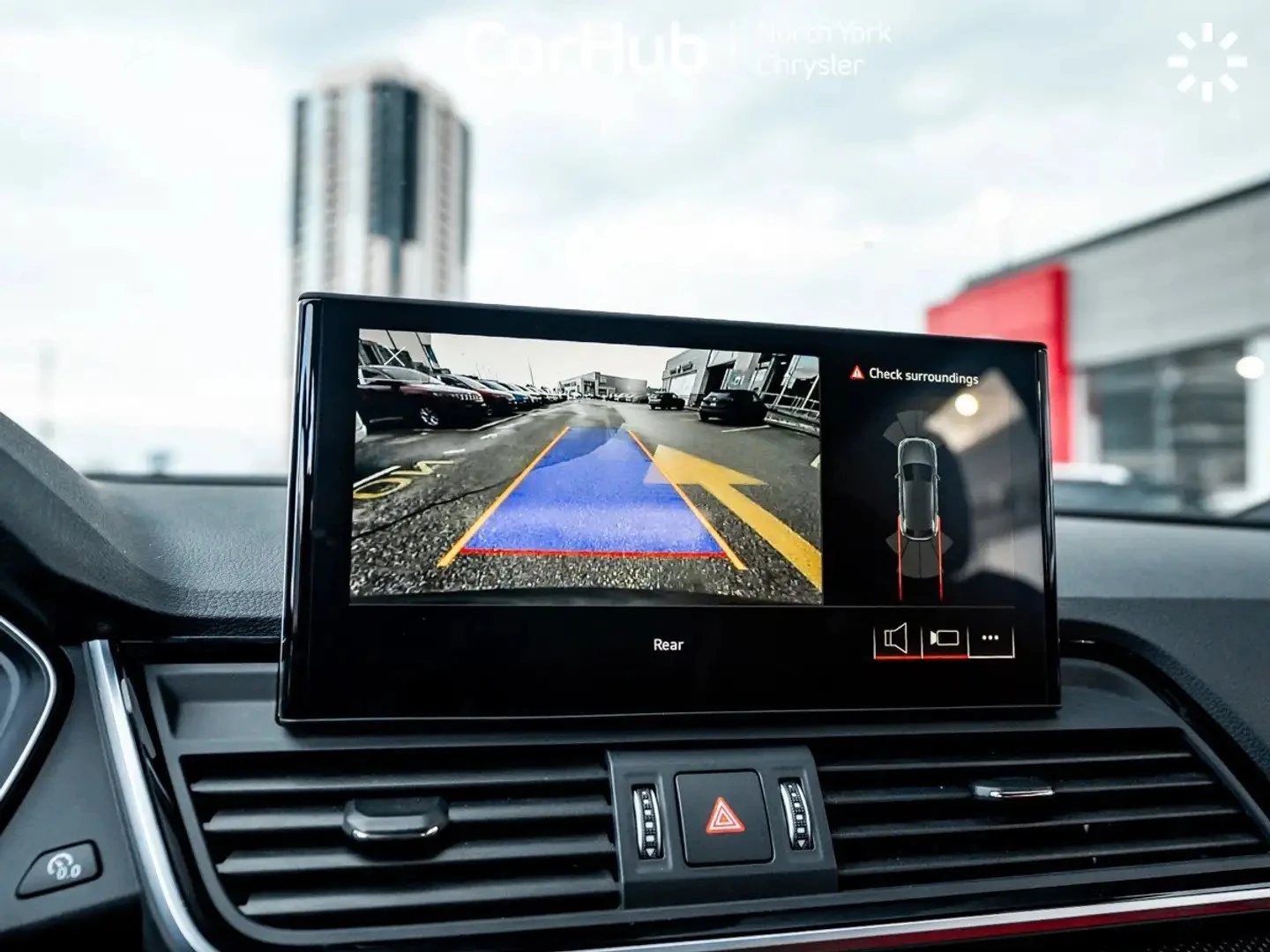 Audi SQ5 Progressiv * AвтоКредит * (ЦЕНА ДО БГ), снимка 14 - Автомобили и джипове - 55184877